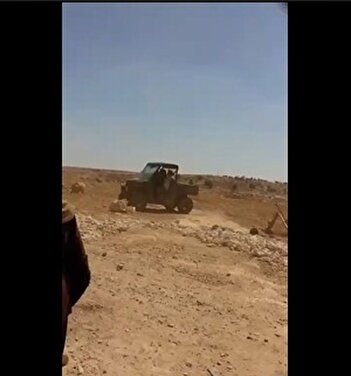 فیلم/ تلاش یک شهرک‌نشین صهیونیست برای زیر گرفتن زن فلسطینی با خودرو