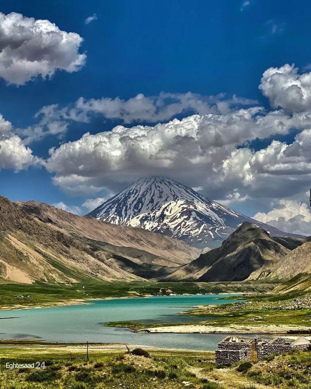 دشت لار آمل در دامنه دماوند باشکوه