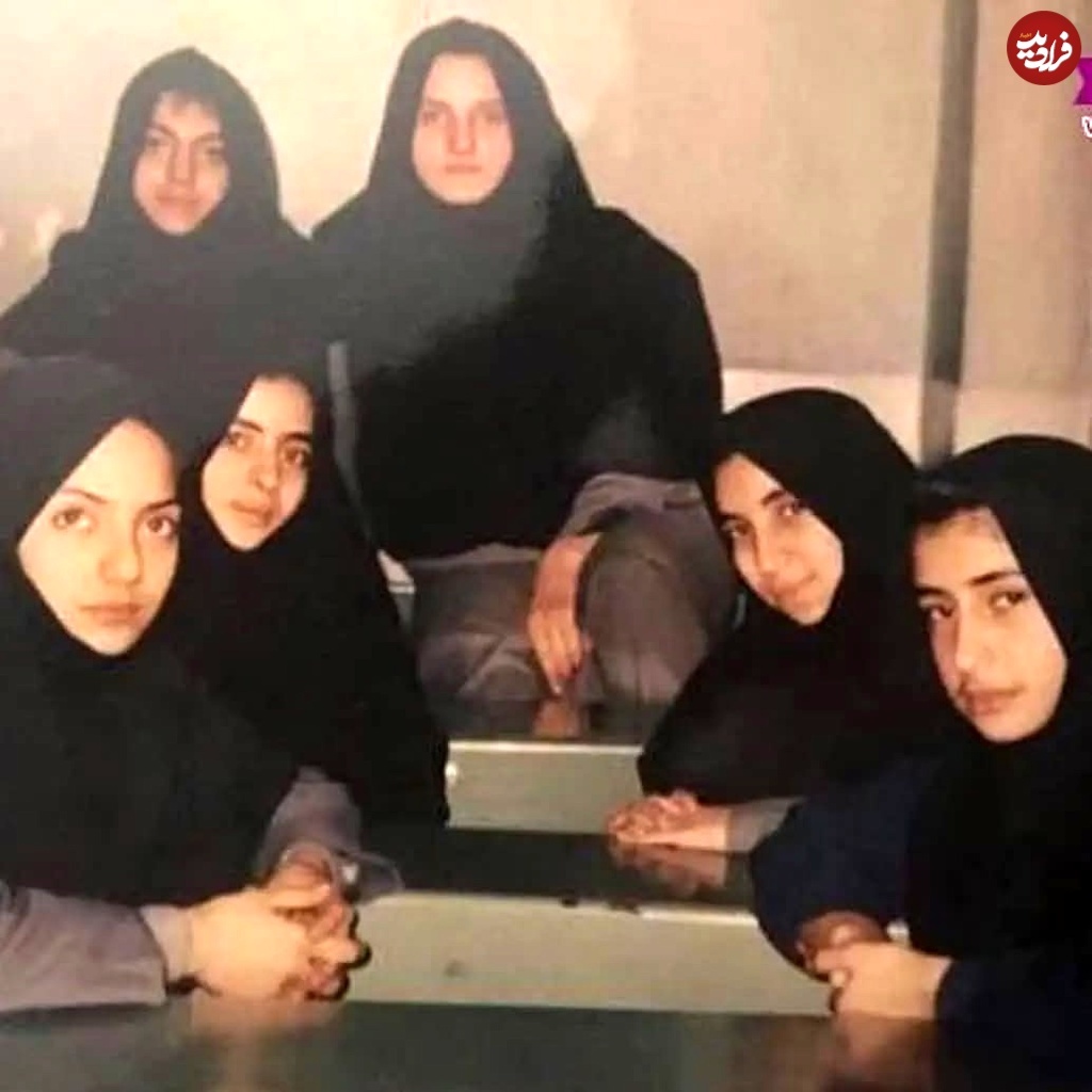 مهناز افشار در دوران دبیرستان با تیپ دهه شصتی