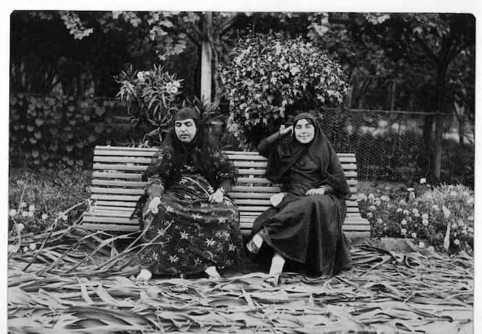 ژست فخر التاج