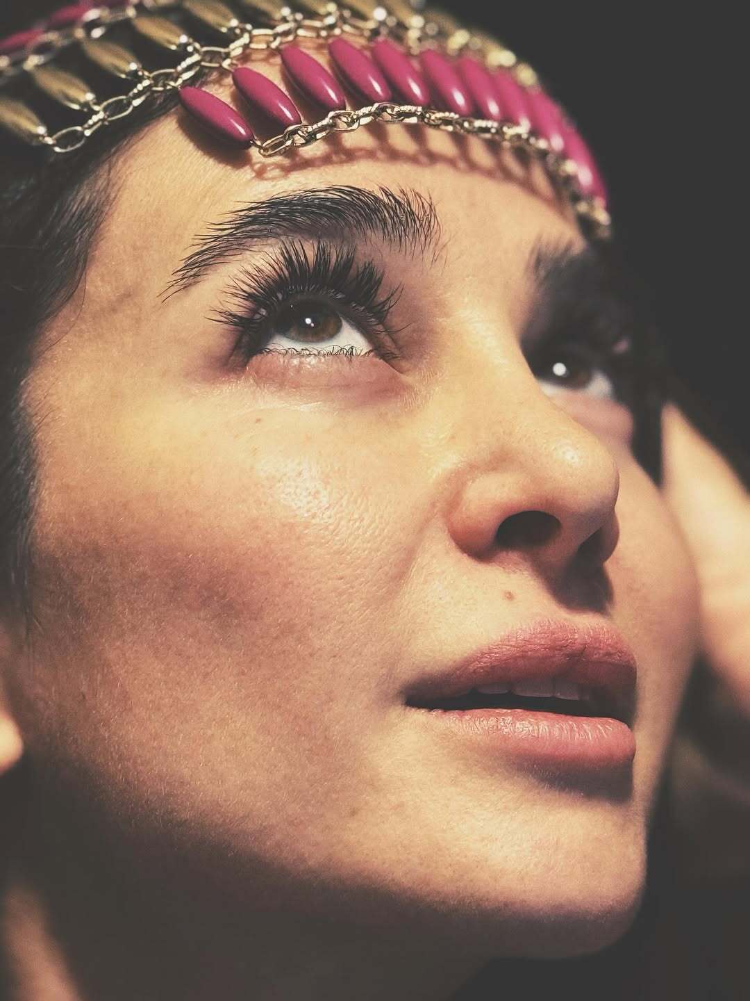 الناز حبیبی با یک اکسسوری عجیب