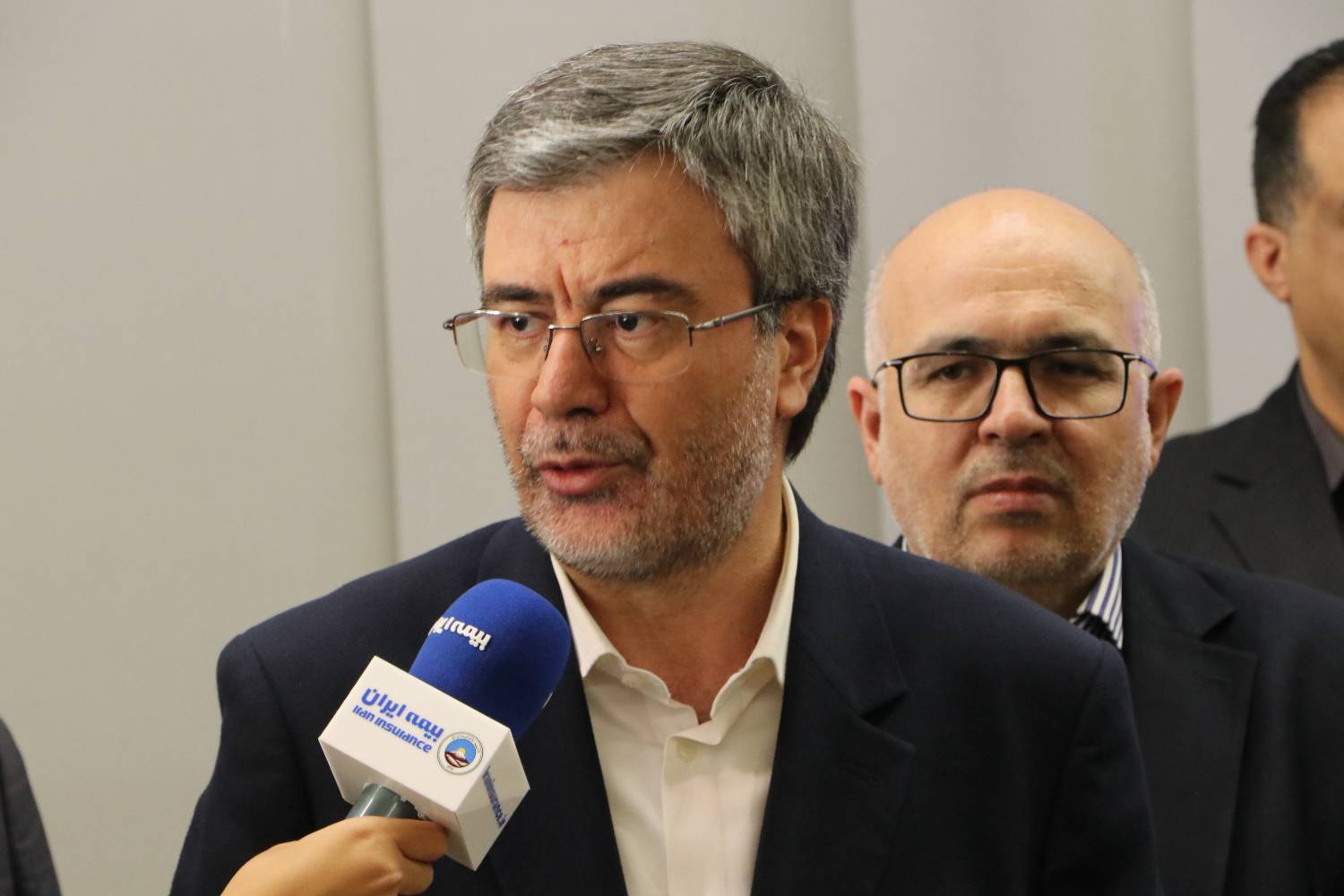 ماموریت اصلی بیمه ایران خدمترسانی بینظیر به زائران اربعین حسینی (ع) است ماموریت اصلی بیمه ایران خدمترسانی بینظیر به زائران اربعین حسینی (ع) است