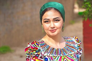 عکس/ چهره بانمک چمن خواهر دولت سریال پایتخت ۳۵ سال پیش با کلاه عروسکی