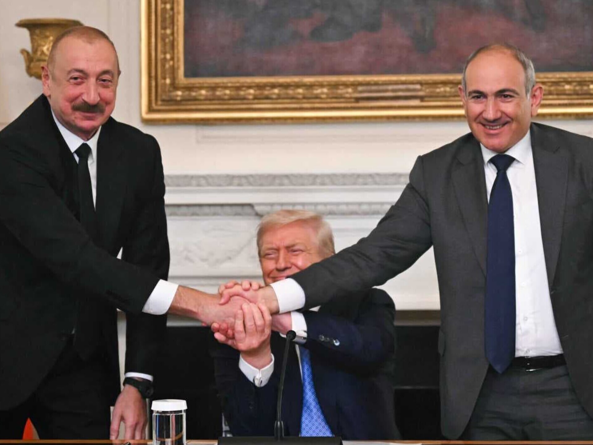 گزارش فاینشنال تایمز از معامله زنگه زور