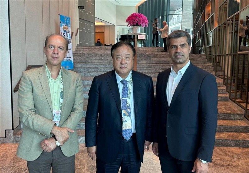 هادی ساعی رئیس آکادمی تکواندو