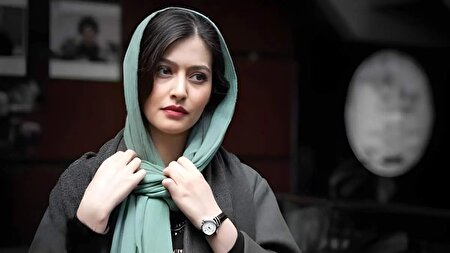 عکس/ بازی بامزه پردیس احمدیه و سینا مهراد در یک مراسم خاص