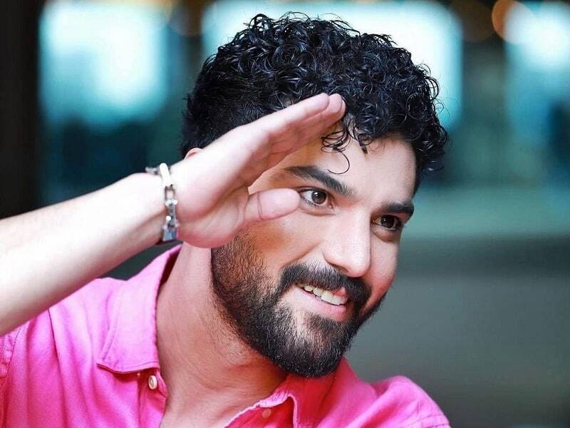 سینا مهراد کیست