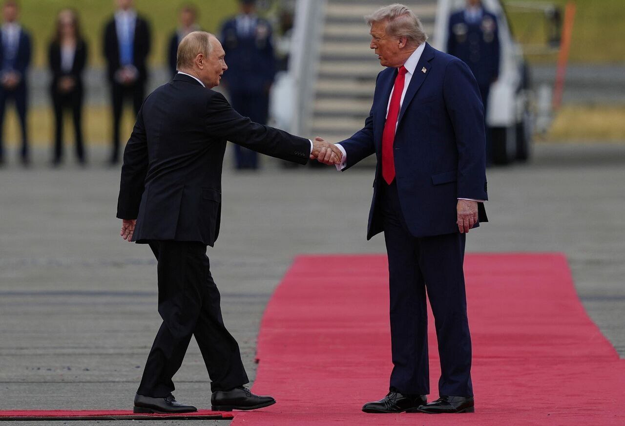 ترامپ برای پوتین فرش قرمز پهن کرد