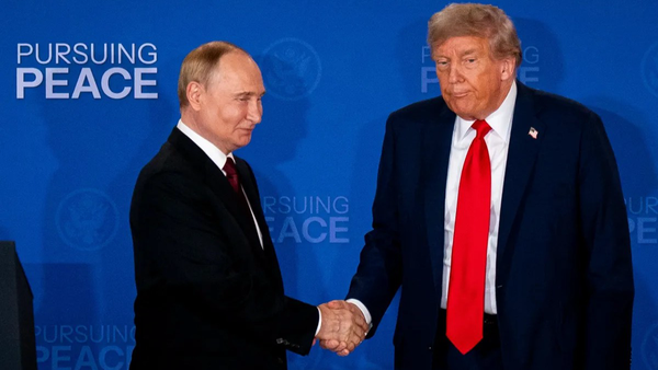 گاف امنیتی جدید تیم ترامپ در مذاکرات آلاسکا گاف امنیتی جدید تیم ترامپ در مذاکرات آلاسکا