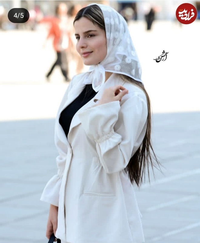 غزاله اکرمی در ۲۷ سالگی