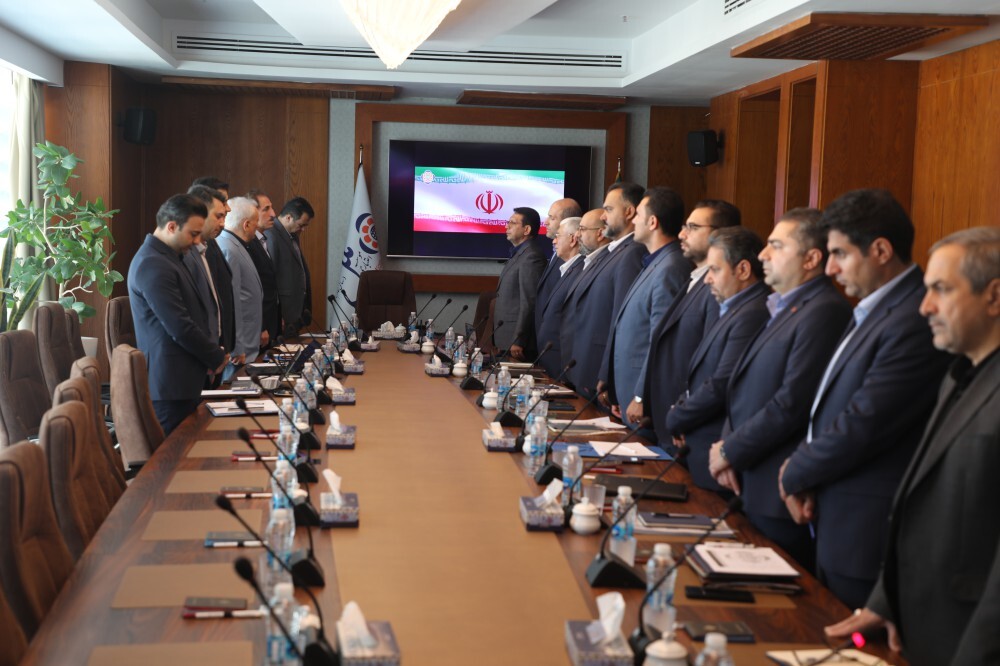 بررسی عملکرد شعب منطقه دو مؤسسه اعتباری ملل منتهی به پایان تیرماه ۱۴۰۴ بررسی عملکرد شعب منطقه دو مؤسسه اعتباری ملل منتهی به پایان تیرماه ۱۴۰۴