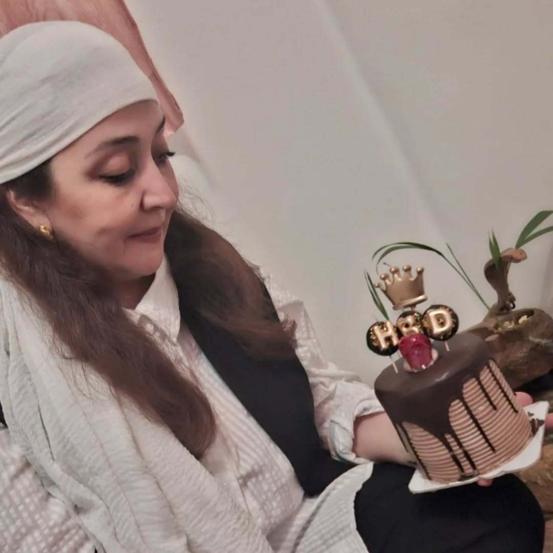 ژست های بامزه بازیگر سریال آوای باران