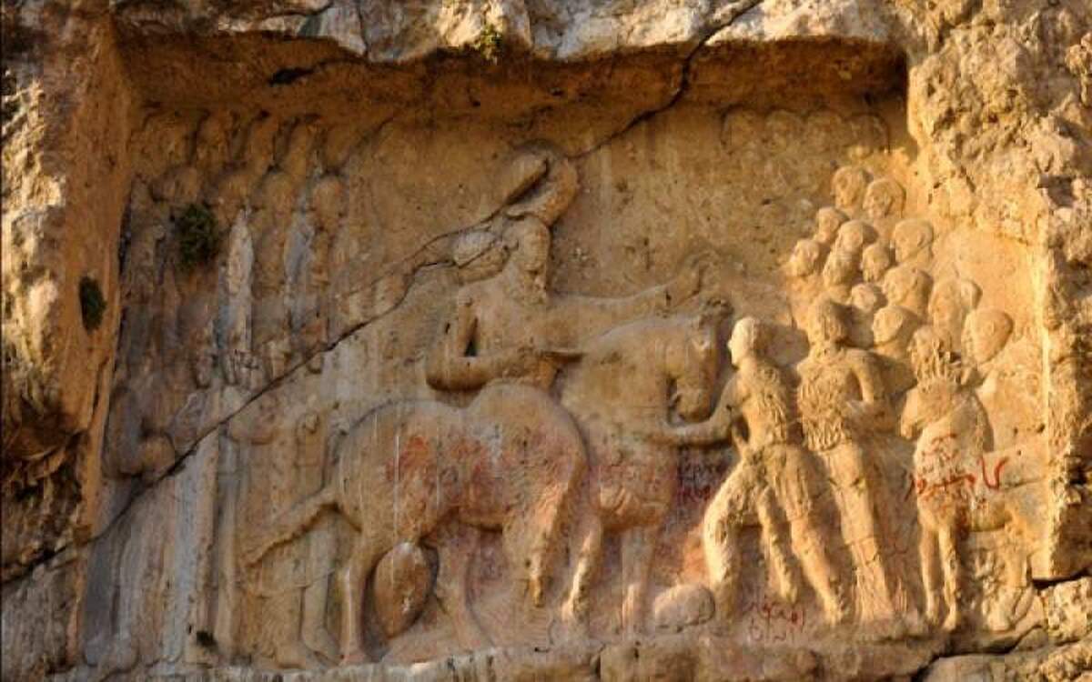 اردوان پنجم اشکانی کیست چرا در نبرد هرمزدگان شکست خورد؟