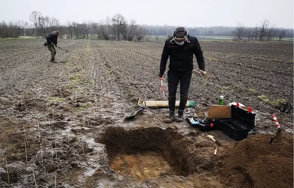 از دفن گنج تاریخی فاش شد! از دفن گنج تاریخی فاش شد!