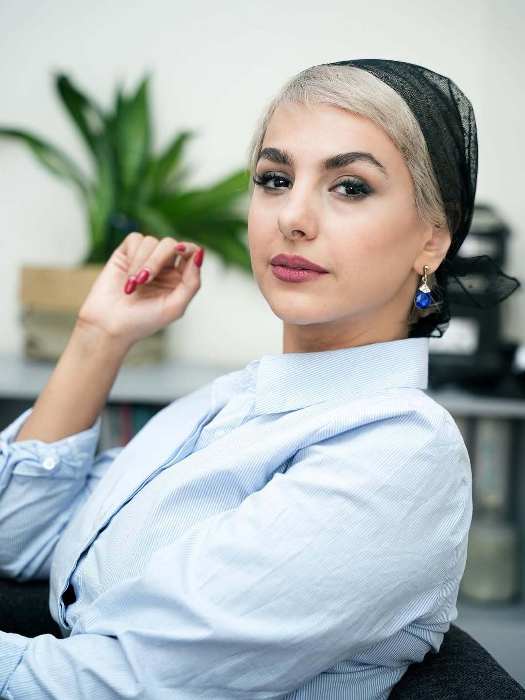 بازیگر درحاشیه با تیپ تابستانی