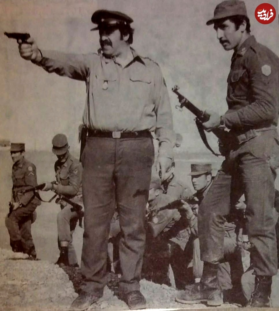 اسدالله خان سریال پدرسالار در حال تیراندازی