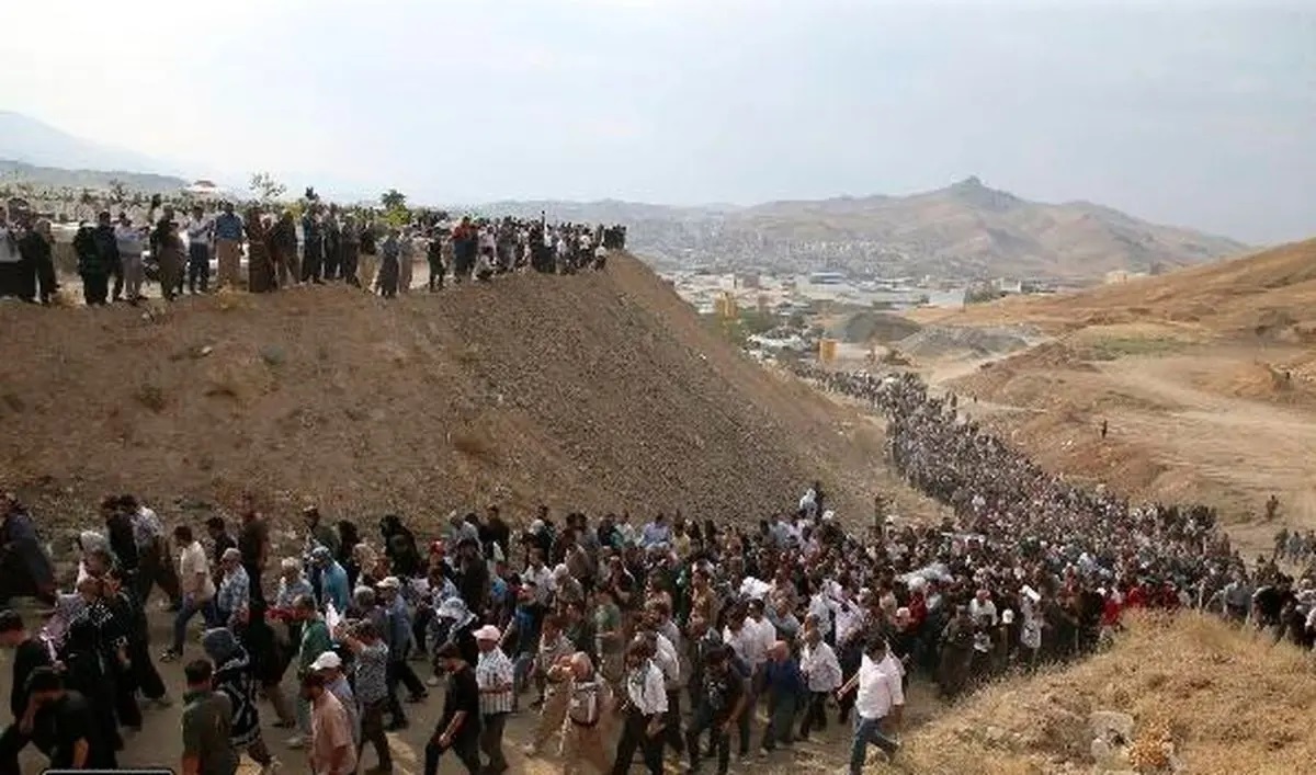 مراسم خاکسپاری فعالان محیط زیست