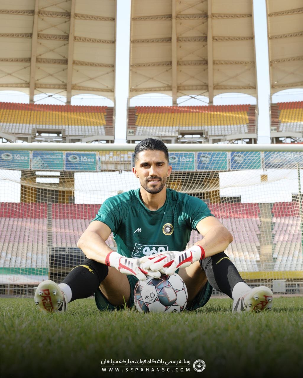 عکس/ شروع رسمی حسینی در سپاهان