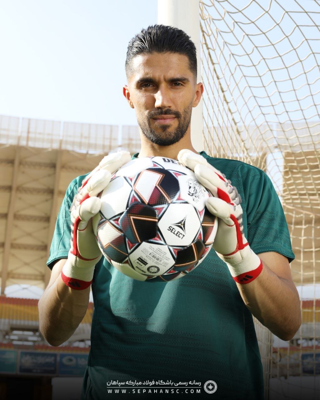 عکس/ شروع رسمی حسینی در سپاهان