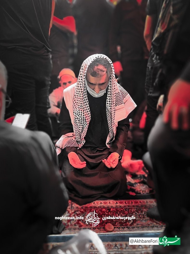 عکس/ شهید امیرعلی حاجی‌زاده در راهپیمایی اربعین سال گذشته