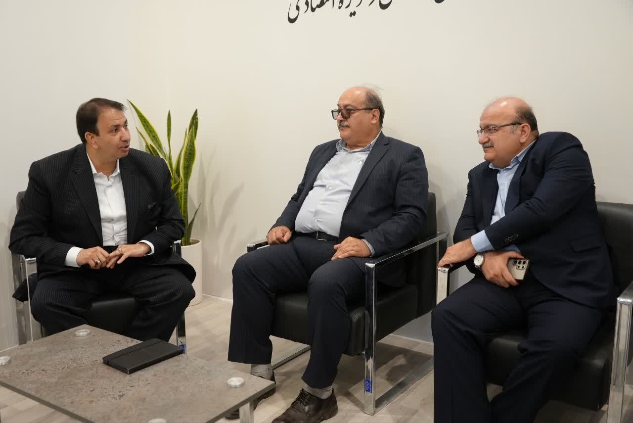 حضور پررنگ منطقه آزاد ارس در نخستین روز ششمین نمایشگاه بین‌المللی لجستیک