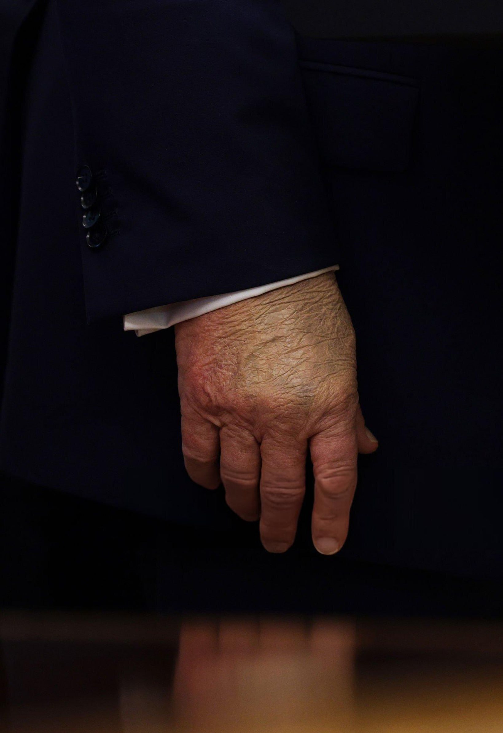 دست گریم شده ترامپ سوژه شد