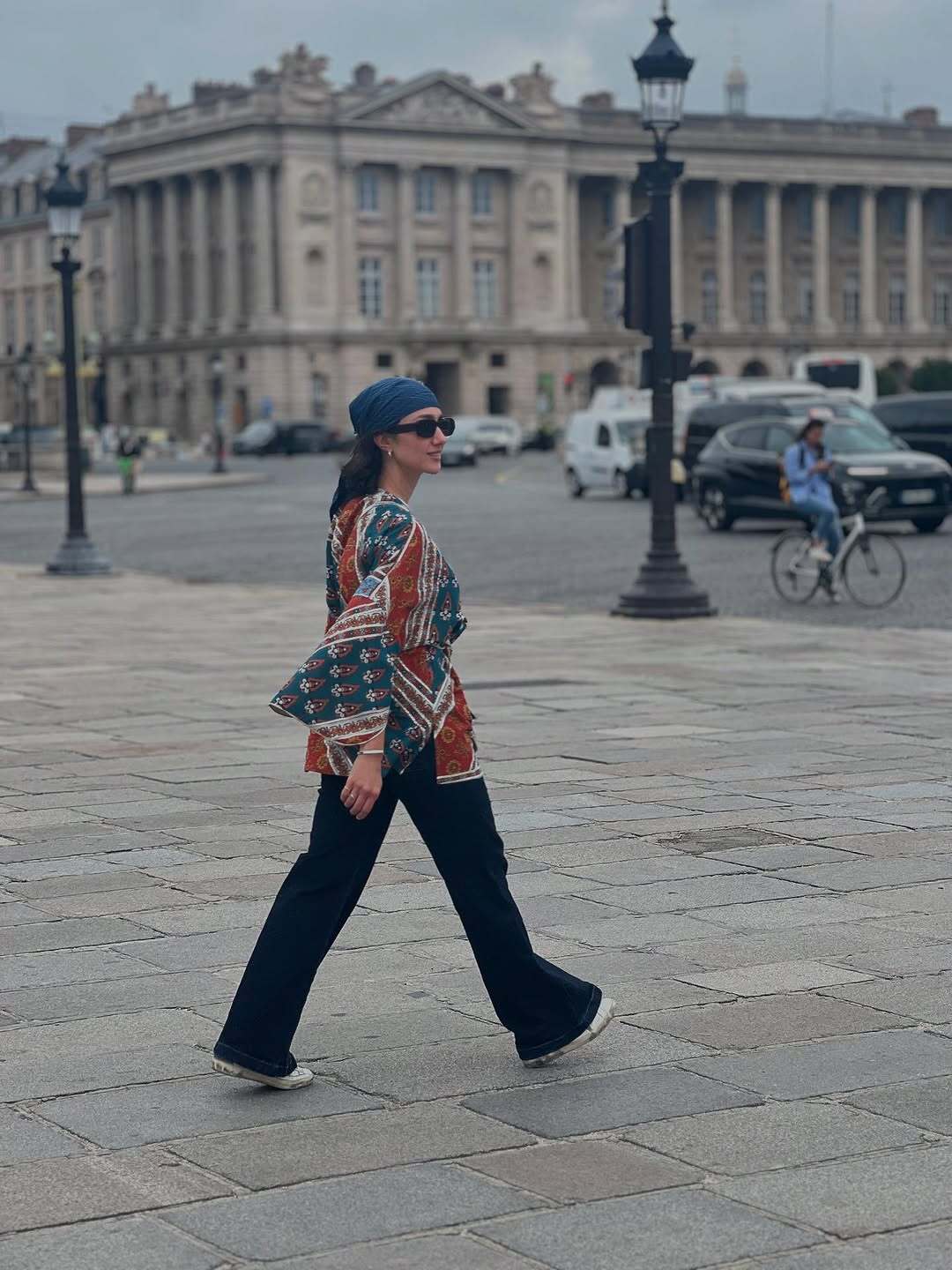 استایل خاص دنیز دانش بازیگر سریال تاسیان در پاریس