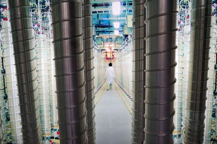 نسخه‌پیچی کیهان برای فعالیت‌های هسته‌ای ایران