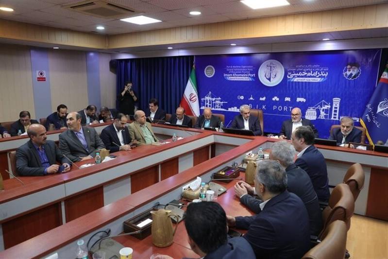 وزیر اقتصاد: روان سازی تجارت خارجی در بنادر و گمرکات با باز طراحی فرایند‌ها دنبال می‌شود