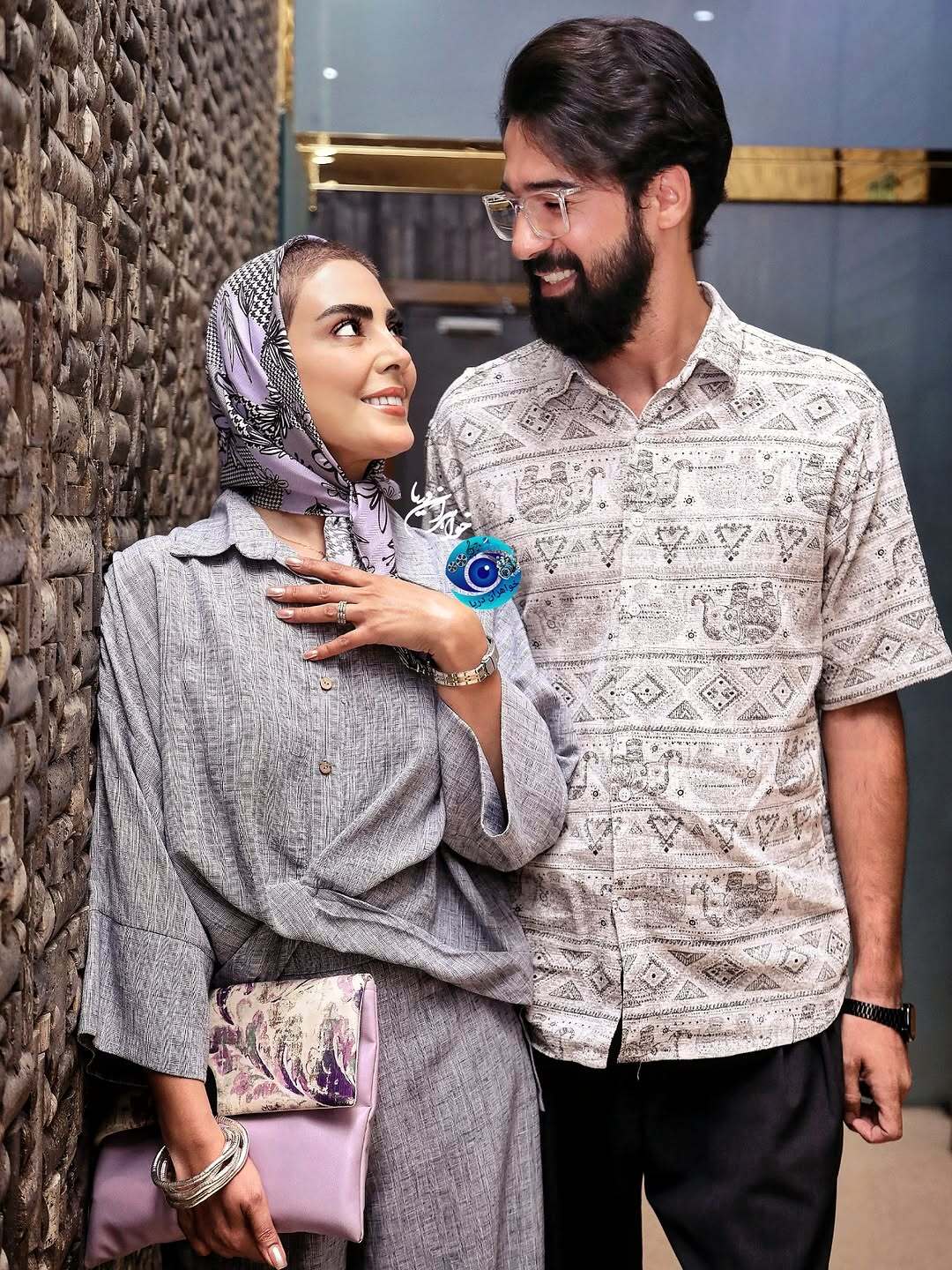 نیلوفر شهیدی و همسرش در یک قاب عاشقانه