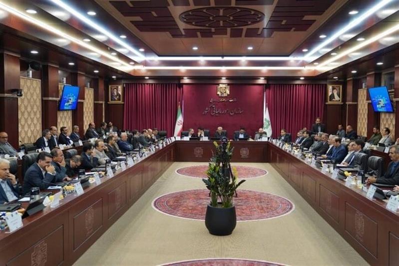 وزیر اقتصاد در اجلاس مدیران مالیاتی کشور: پنج دستورکار اصلی تحول نظام مالیاتی/ هوشمندسازی ابزار سیاست‌گذاری برای حمایت از تولید و کاهش تورم/اقدامات ارزشمند سازمان در مسیر هوشمندسازی با قوت و شتاب بیشتری ادامه یابد