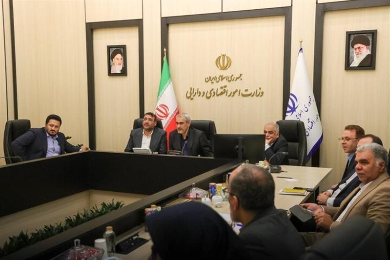 با حضور دکتر مدنی زاده؛ انبار مرکزی سازمان اموال تملیکی در استان آذربایجان غربی افتتاح شد