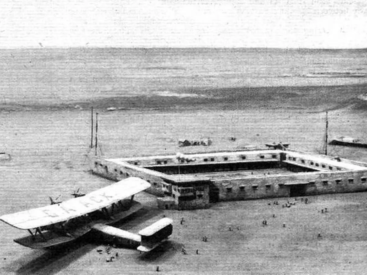 هتل امارات ۹۳ سال پیش