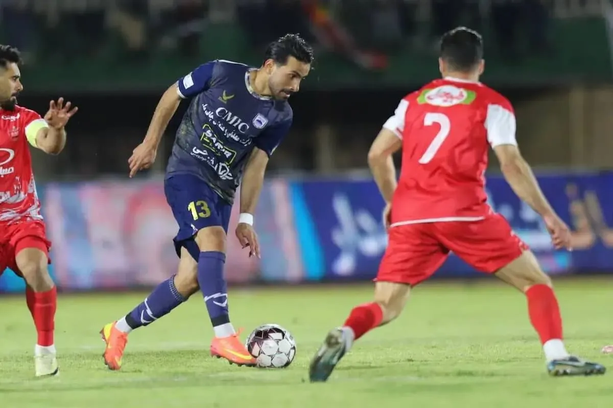 ترکیب متفاوت پرسپولیس مقابل چادرملو