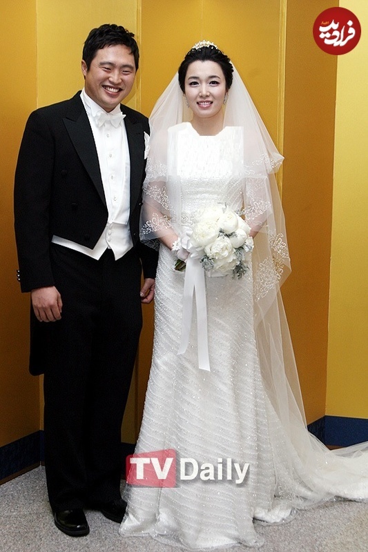 مراسم عروسی مودونگ، ندیمۀ بانو یو‌ها