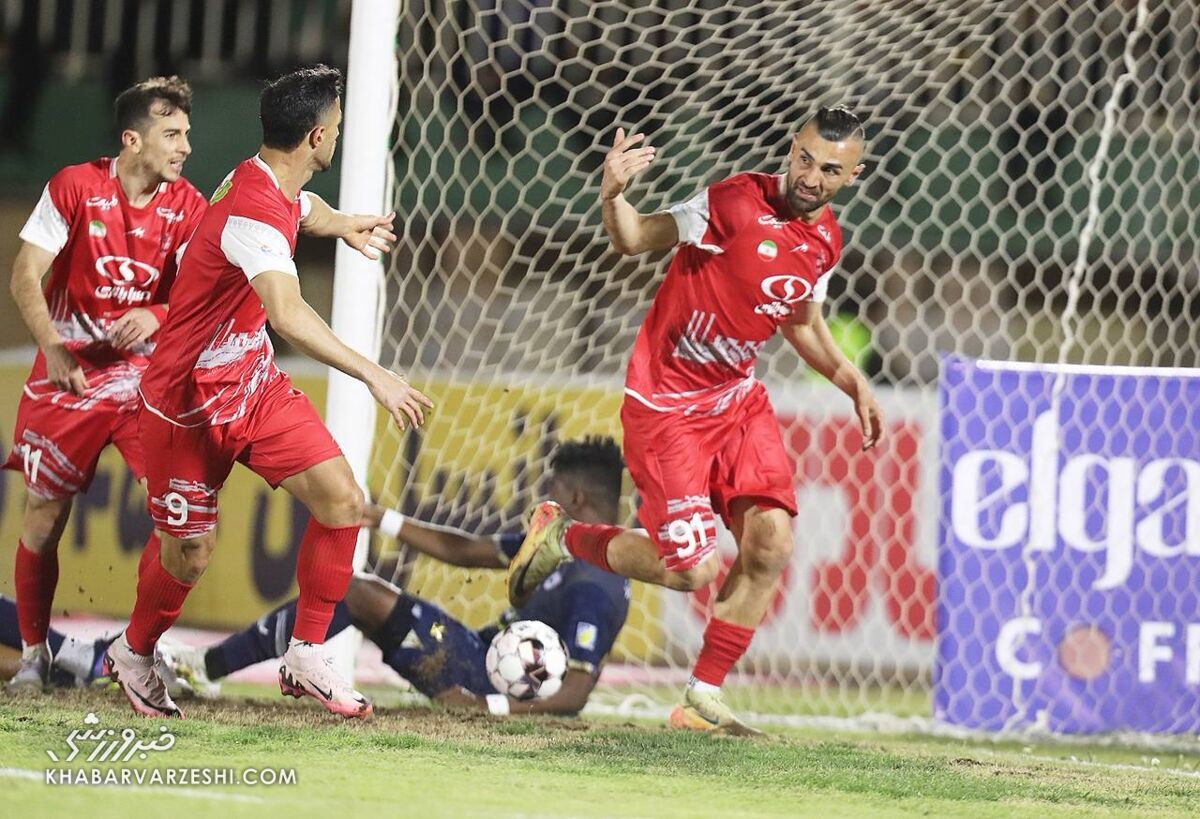 پرسپولیس با ۱+۷ تغییر مقابل چادرملو