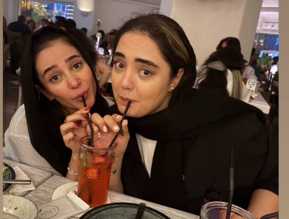 نرگس محمدی و الناز حبیبی