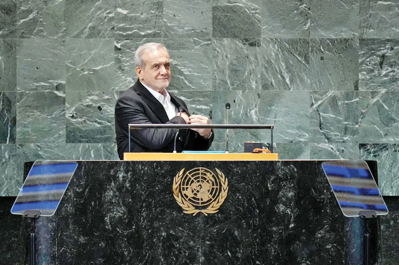 باز کردن بند از پای دیپلماسی