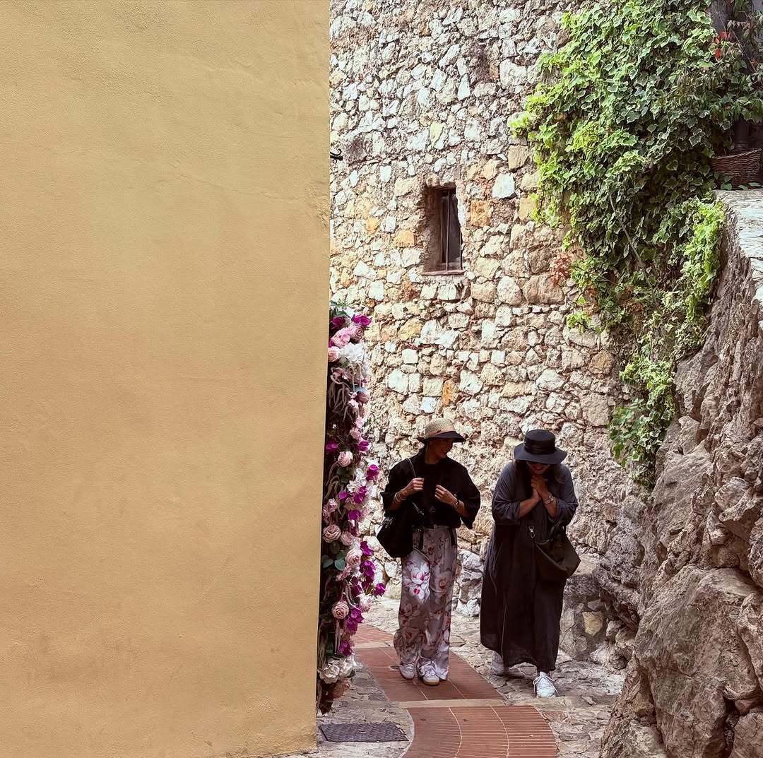 نرگس محمدی و فریبا نادری