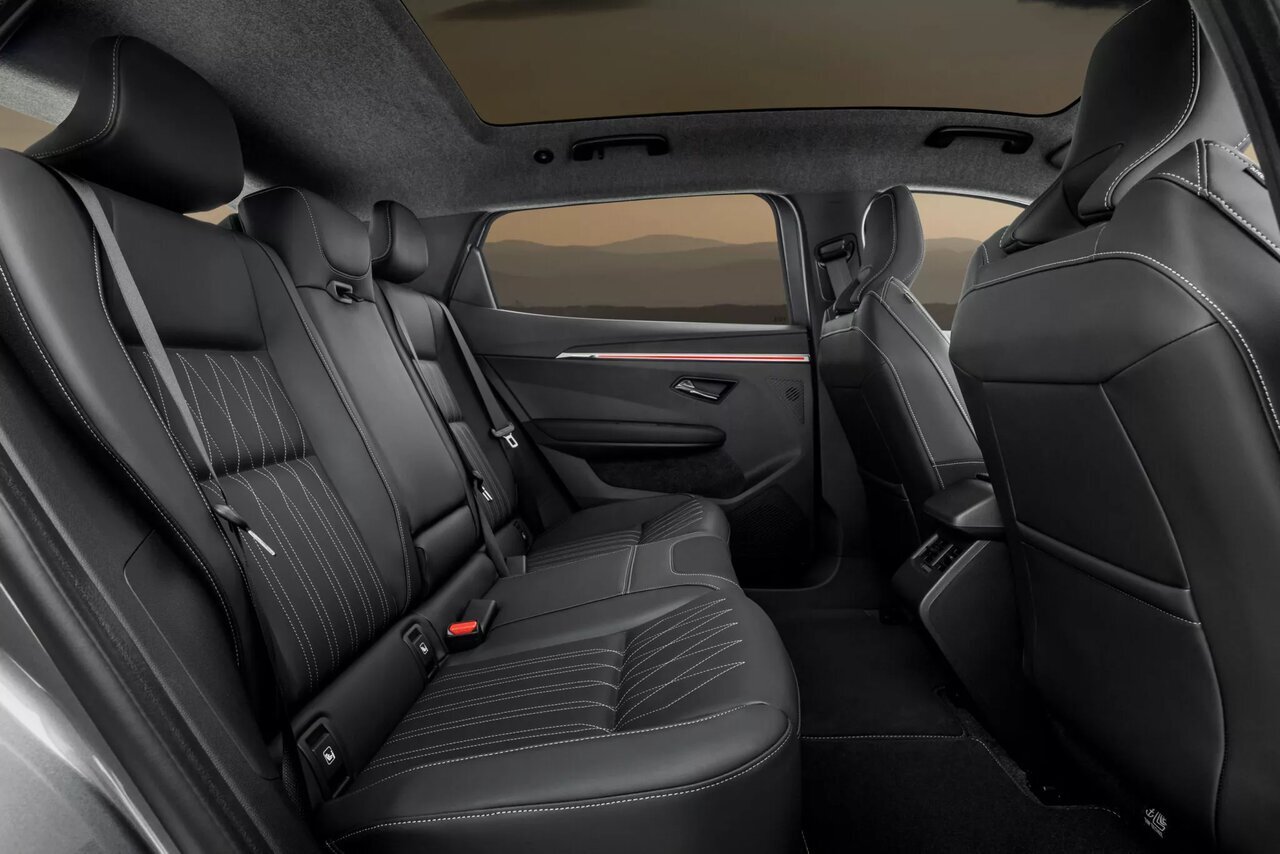 شاسی‌بلند وارداتی ایران نیامده عوض شد + عکس