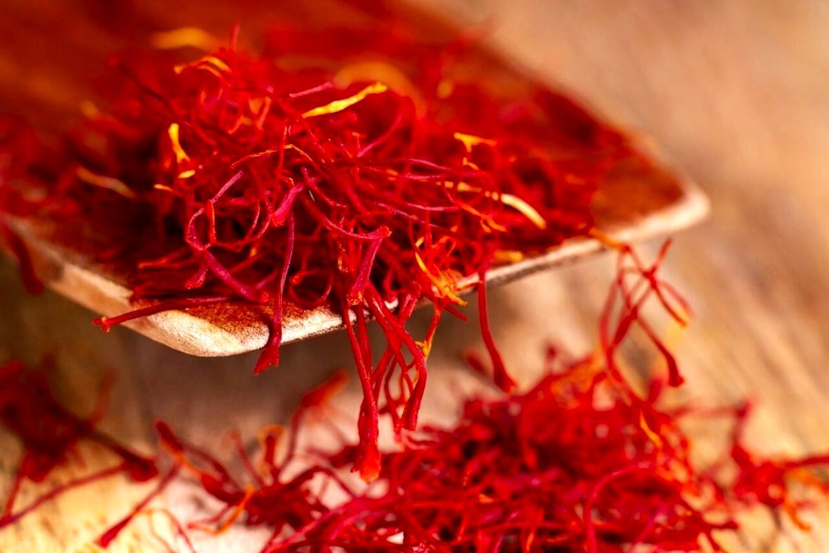 زعفران ایرانی زعفران ایرانی