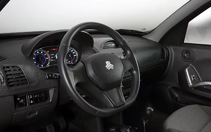 مشخصات خودرو ساینا اس