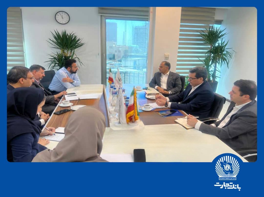فصل جدید همکاری بانک تجارت با پتروپالایش کنگان کلید خورد فصل جدید همکاری بانک تجارت با پتروپالایش کنگان کلید خورد