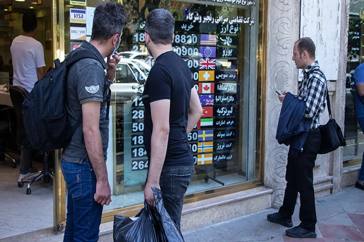 اثر فعال شدن مکانیسم ماشه بر بازارهای مالی اثر فعال شدن مکانیسم ماشه بر بازارهای مالی