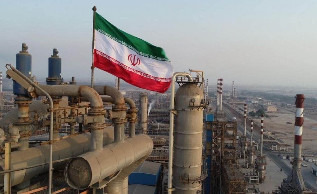 تاثیر فعال شدن مکانیسم ماشه بر فروش نفت تاثیر فعال شدن مکانیسم ماشه بر فروش نفت