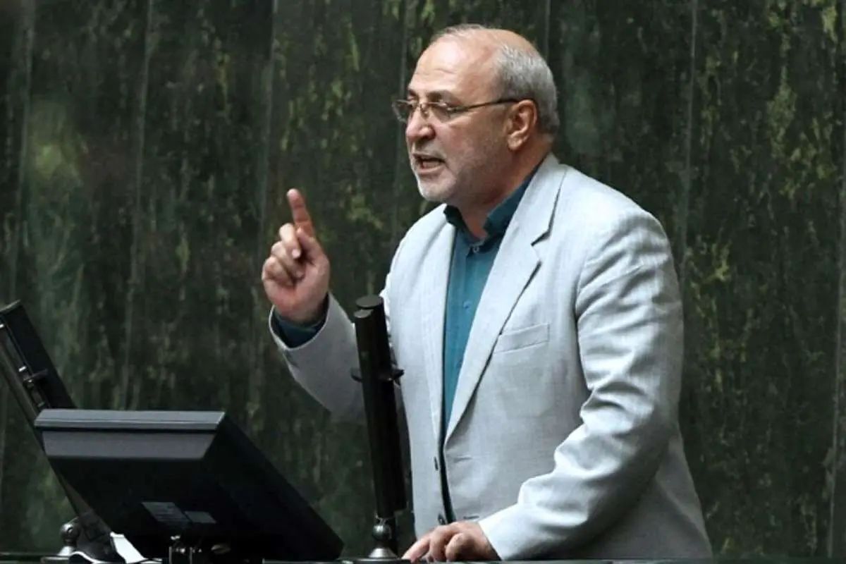 حاجی دلیگانی، نماینده مجلس: اقداماتی مانند خروج از NPT را در صورت فعالسازی مکانیسم ماشه در نظر داریم حاجی دلیگانی، نماینده مجلس: اقداماتی مانند خروج از NPT را در صورت فعالسازی مکانیسم ماشه در نظر داریم