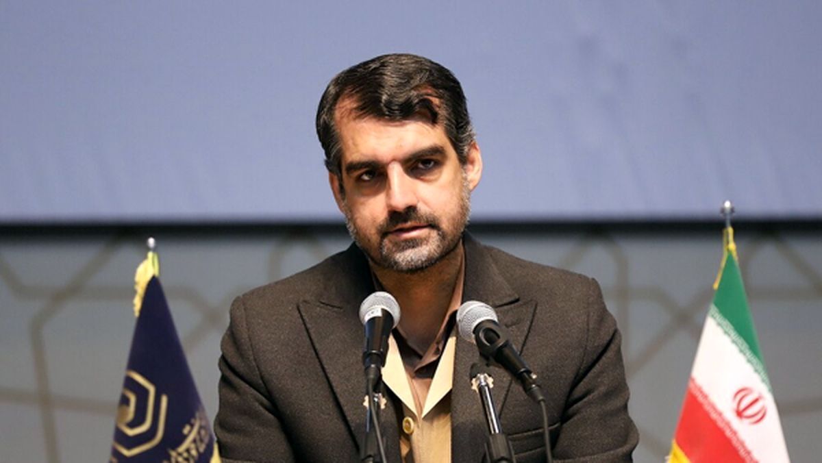 نماینده مجلس: دیگر حضور ایران در NPT را مصداق این ضرب المثل میدانم که فلانی هم پیاز را خورد و هم کتک را! نماینده مجلس: دیگر حضور ایران در NPT را مصداق این ضرب المثل میدانم که فلانی هم پیاز را خورد و هم کتک را!