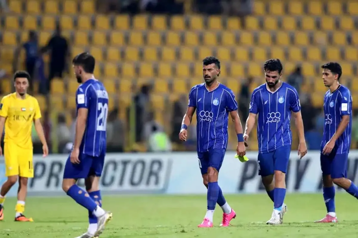 ترکیب احتمالی استقلال مقابل پیکان