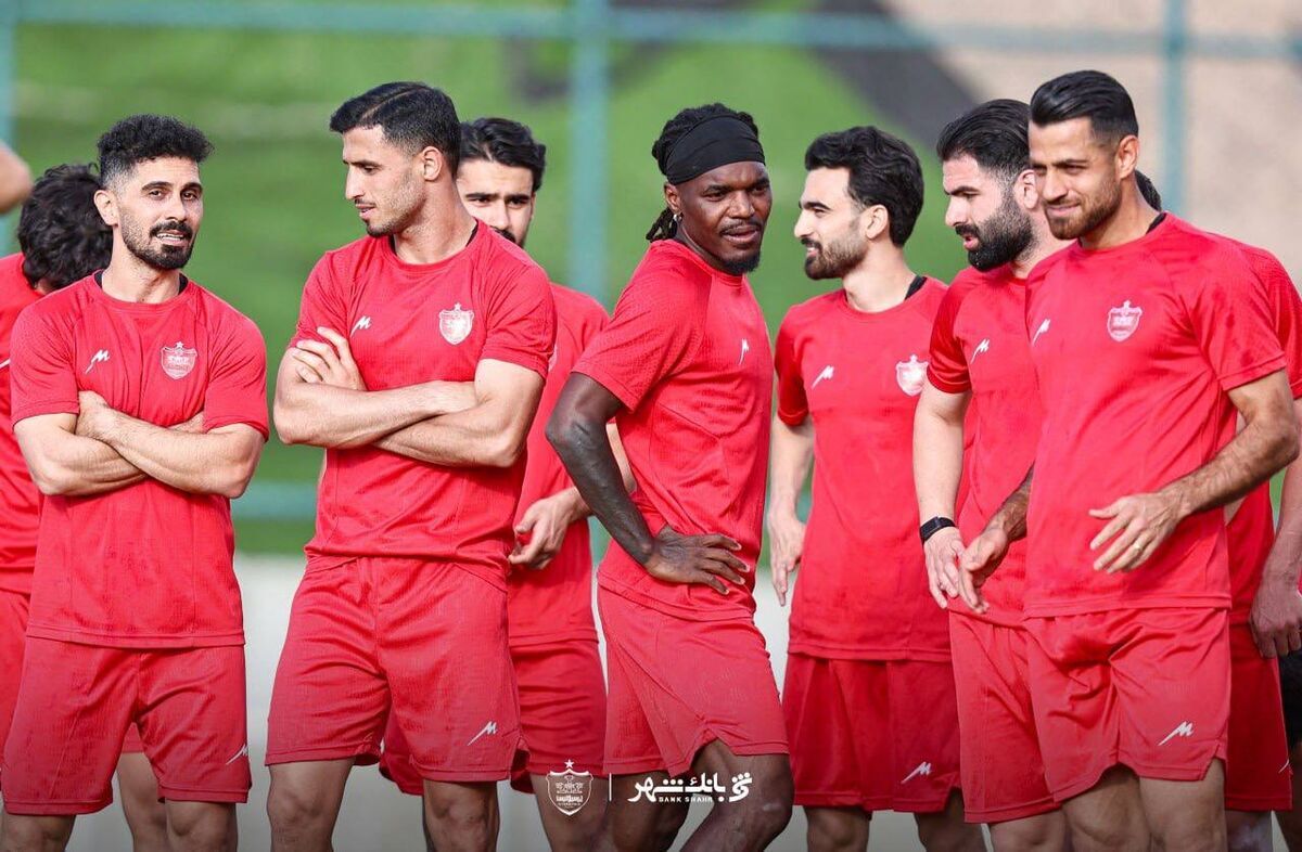 خطر از بیخ گوش پرسپولیس گذشت خطر از بیخ گوش پرسپولیس گذشت