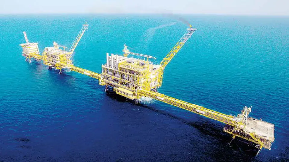 ایران در تنگنای نفت